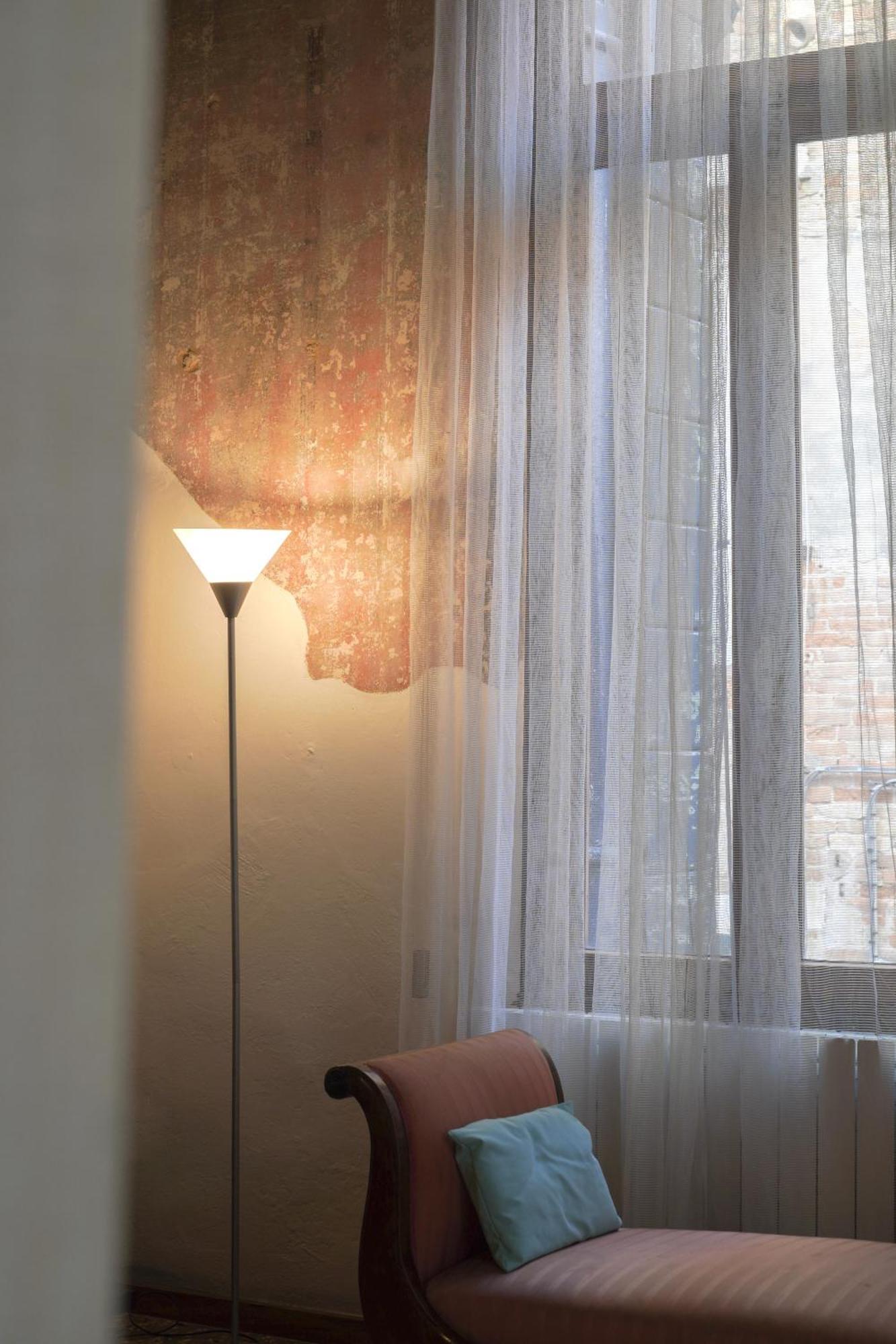 Melusina Apartments Rialto Венеция Экстерьер фото