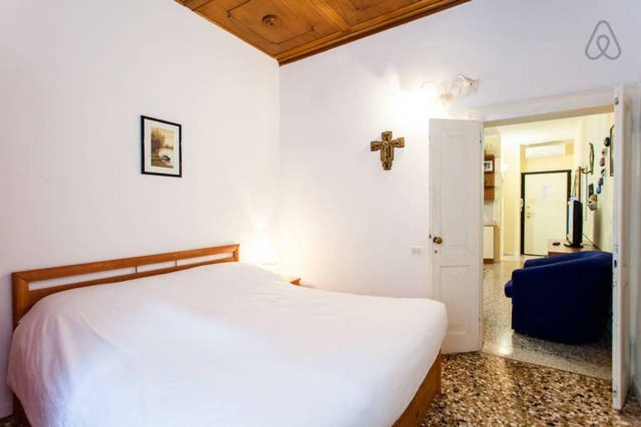 Melusina Apartments Rialto Венеция Экстерьер фото